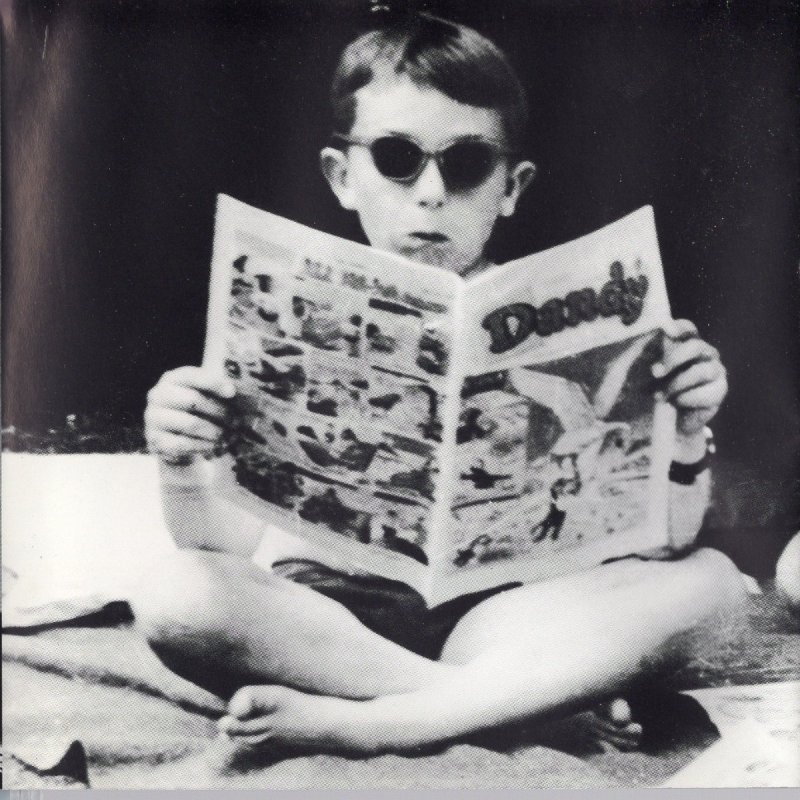 Elvis Costello  Brutal Youth : Booklet 5